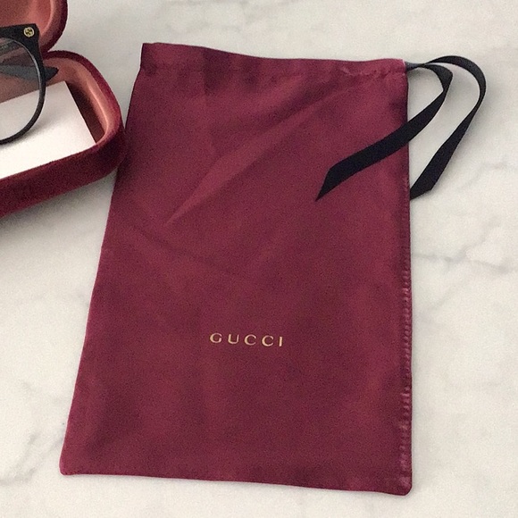 Gucci cat eye eyeglass frames GG00930 001 color black - Picture 3 of 7